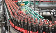 کوکاکولا بطری های ۱۰۰% rPET را به هنگ کنگ در جهت بازیافت معرفی می کند.